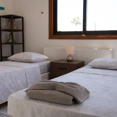 Holiday home Three Bedroom Skandinavia
