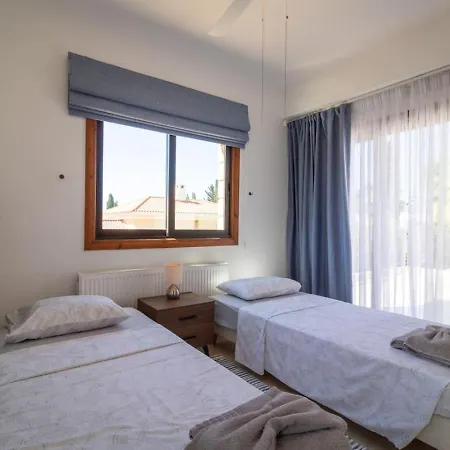 Holiday home Three Bedroom Skandinavia