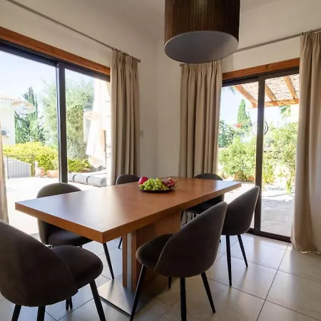 Three Bedroom Skandinavia