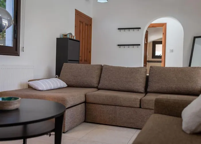 Skandinavia - Modern 3br Escape With Private Pool & Bbq Casa vacanze *