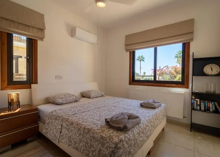 Skandinavia - Modern 3br Escape With Private Pool & Bbq *